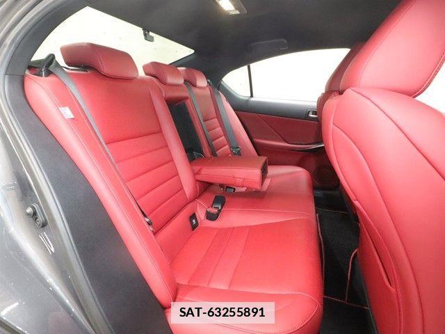 Lexus IS 2021-05 2962849-6