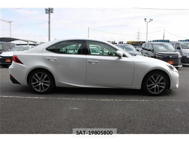 Lexus IS 2018-11 3771349-14