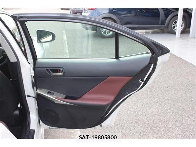 Lexus IS 2018-11 3771349-27