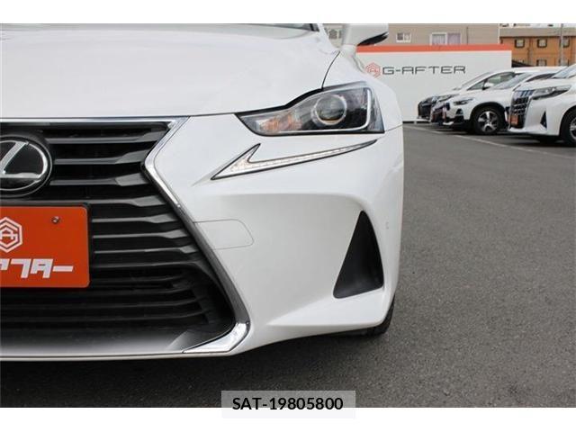 Lexus IS 2018-11 3771349-5