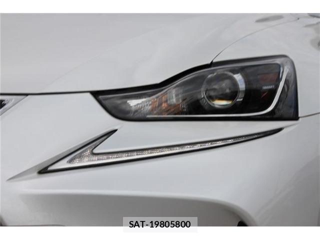 Lexus IS 2018-11 3771349-6