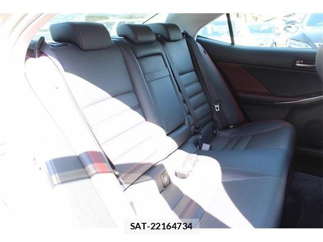 Lexus IS 2017-12 4176034-14