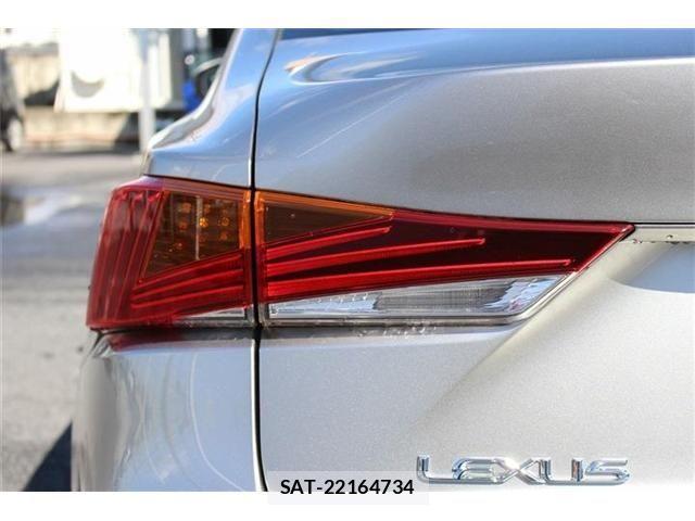 Lexus IS 2017-12 4176034-26
