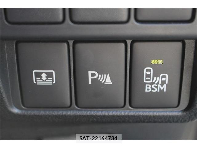 Lexus IS 2017-12 4176034-5