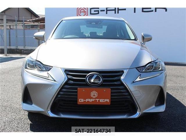 Lexus IS 2017-12 4176034-6