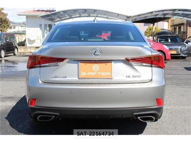 Lexus IS 2017-12 4176034-8