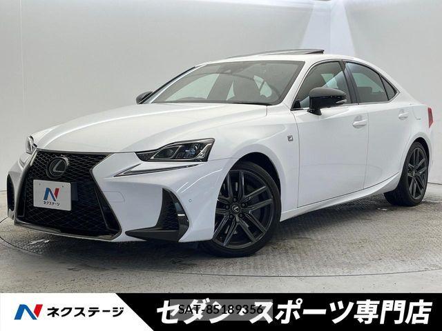 Lexus IS 2018-12 6641818-0