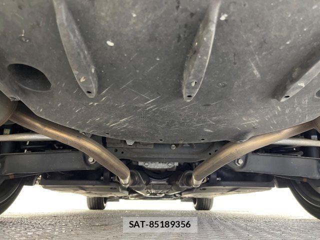 Lexus IS 2018-12 6641818-18