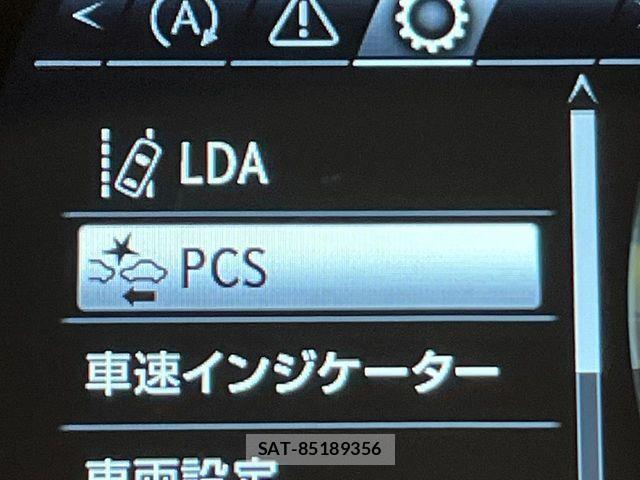 Lexus IS 2018-12 6641818-8