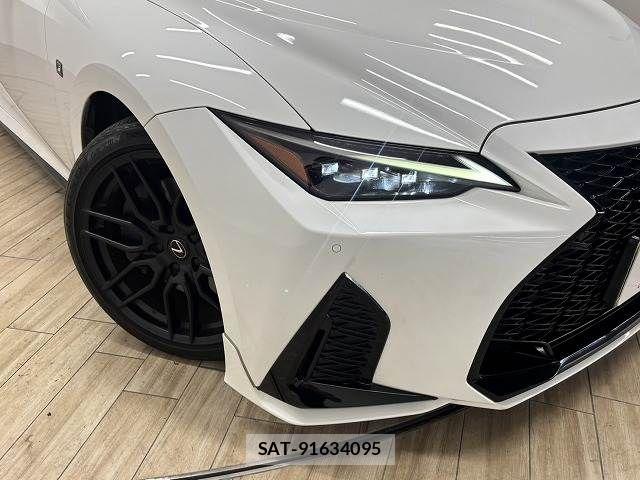 Lexus IS 2021-05 6672260-19