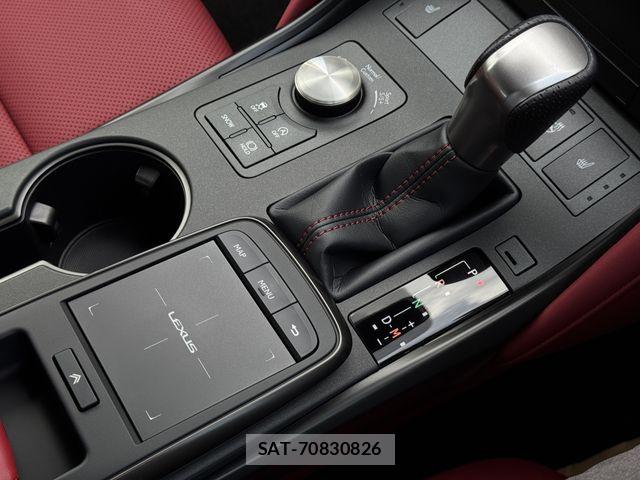 Lexus IS 2021-01 6676656-9