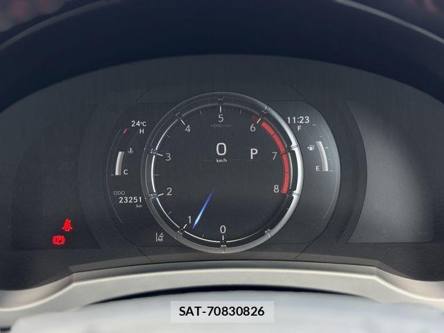 Lexus IS 2021-01 6676656-13