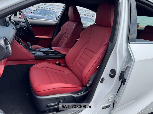 Lexus IS 2021-01 6676656-18
