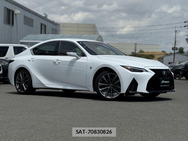 Lexus IS 2021-01 6676656-22