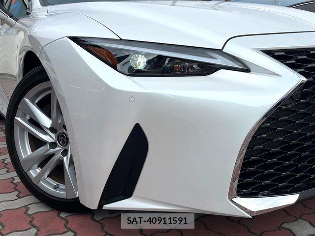 Lexus IS 2020-11 6995080-11