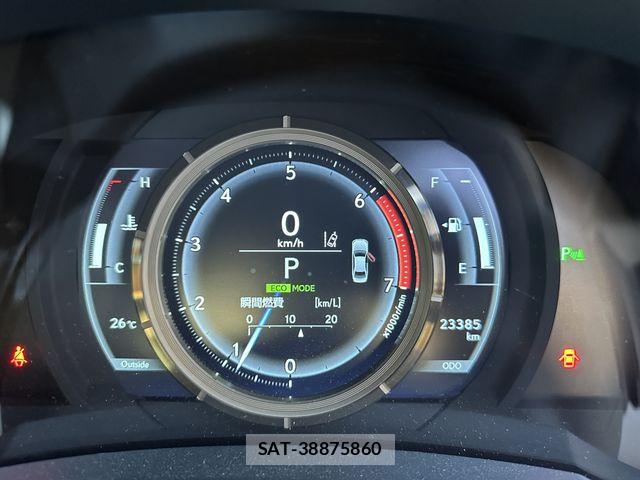 Lexus IS 2019-09 7059244-13