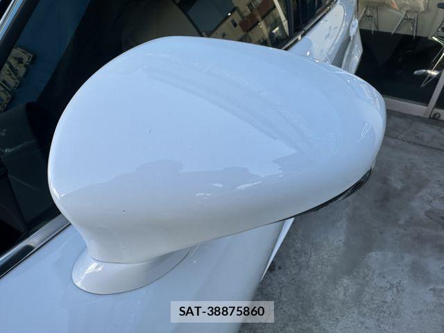 Lexus IS 2019-09 7059244-23