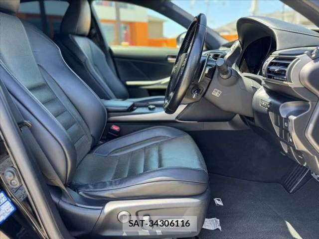 Lexus IS 2017-10 7220917-15
