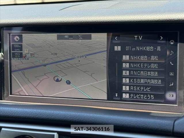 Lexus IS 2017-10 7220917-2