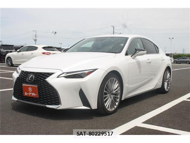 Lexus IS 2020-11 7220919-9