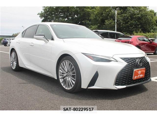 Lexus IS 2020-11 7220919-5