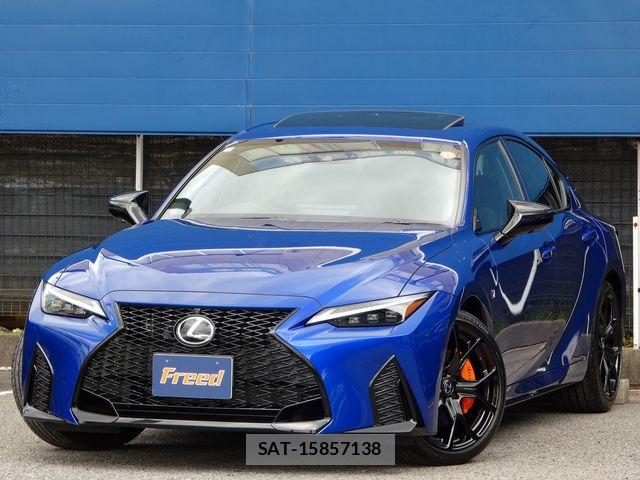 Lexus IS 2025-10 7217036-0