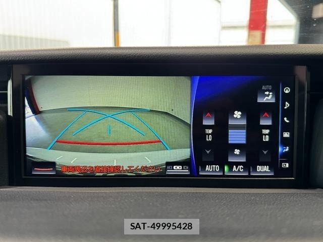 Lexus IS 2018-06 7251318-17