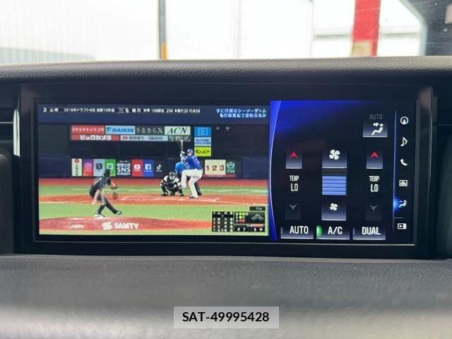 Lexus IS 2018-06 7251318-18