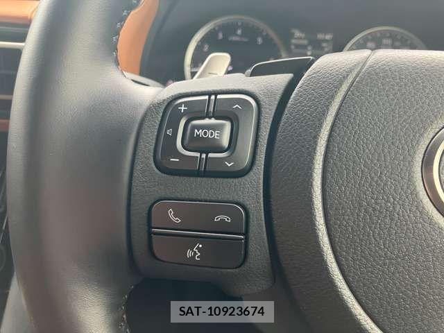 Lexus IS 2021-08 7455385-14