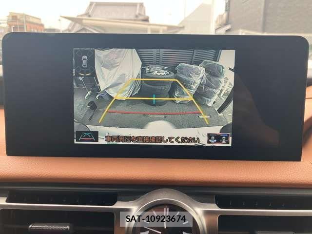 Lexus IS 2021-08 7455385-3