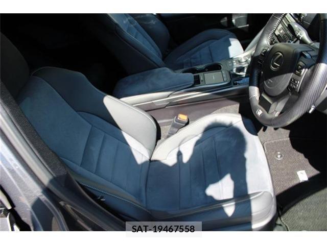 Lexus IS 2022-07 7455384-22