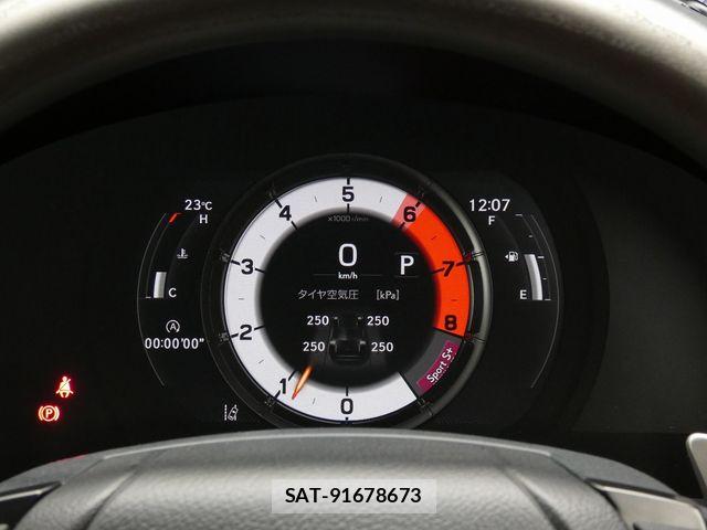 Lexus IS 2021-08 7725043-18