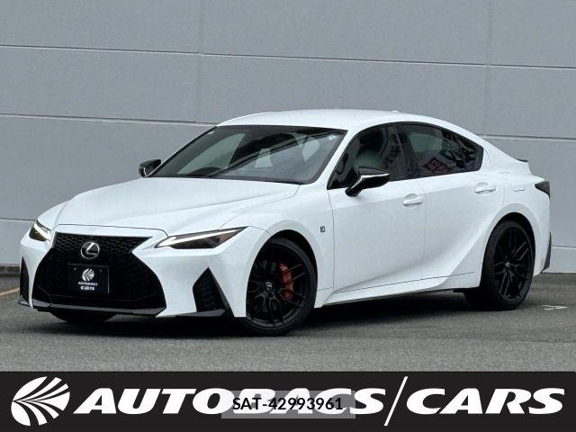 Lexus IS 2022-06 8036410-0