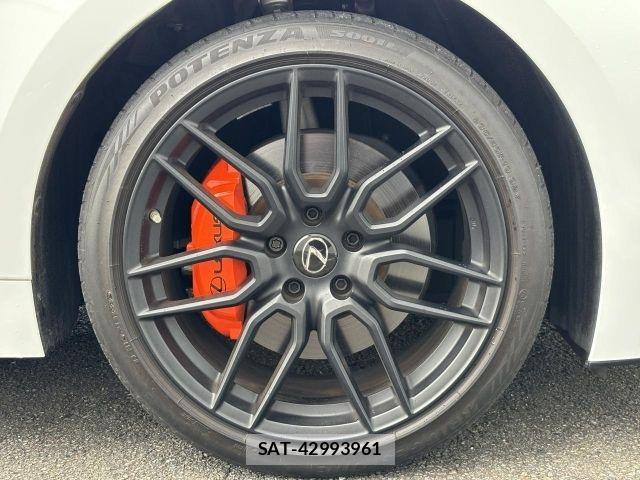 Lexus IS 2022-06 8036410-26