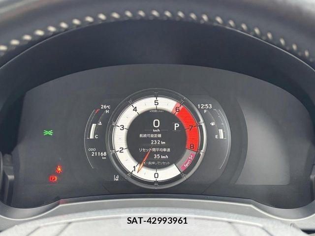 Lexus IS 2022-06 8036410-29