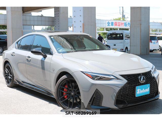 Lexus IS 2023-09 8036408-11
