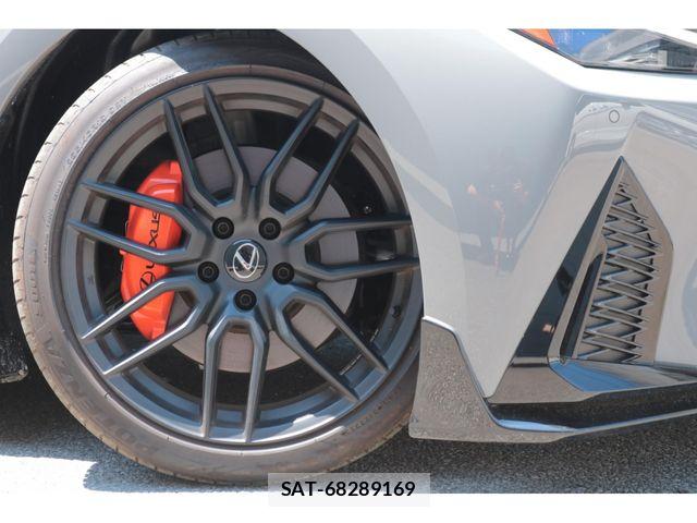 Lexus IS 2023-09 8036408-3