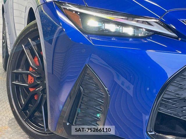 Lexus IS 2021-08 8036412-10