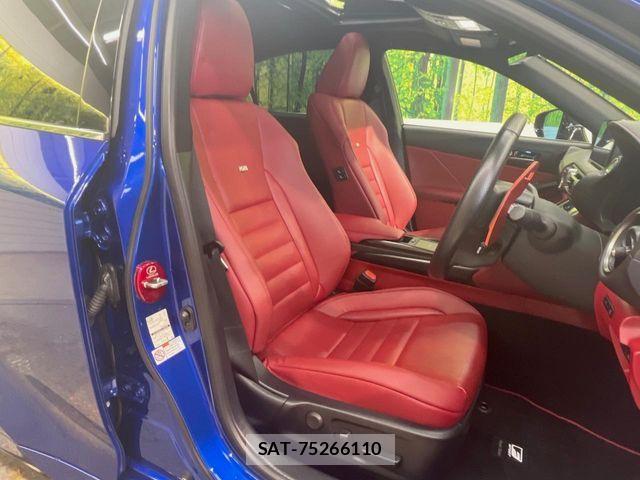 Lexus IS 2021-08 8036412-11