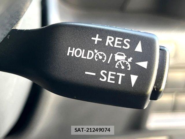 Lexus IS 2021-08 8036409-8