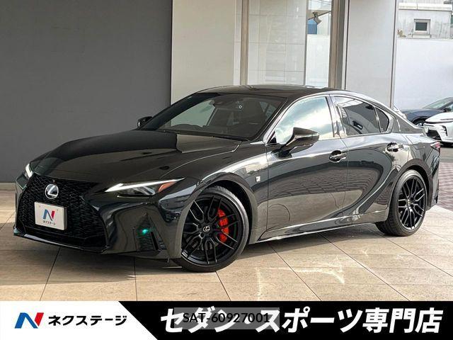 Lexus IS 2023-09 8208359-0