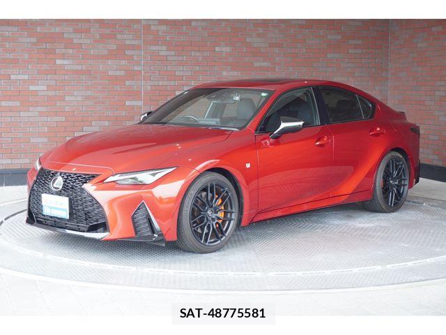 Lexus IS 2023-10 8208360-0