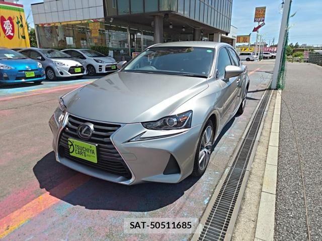 Lexus IS 2019-09 8208361-0