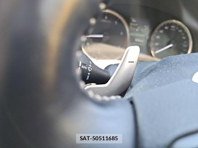 Lexus IS 2019-09 8208361-19