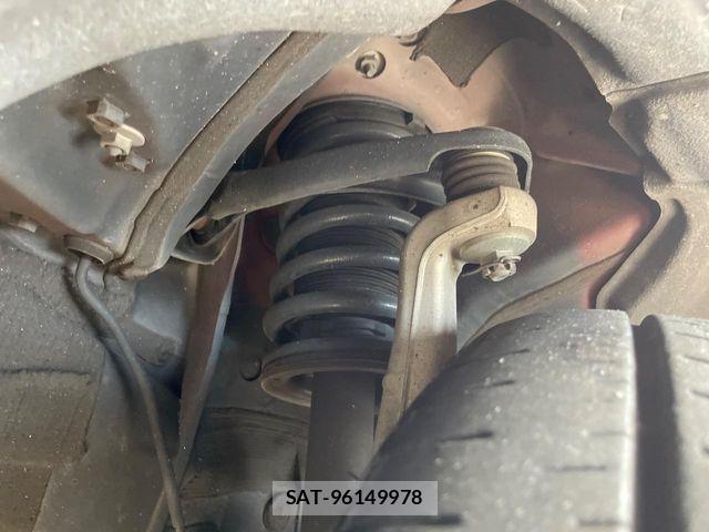 Lexus IS 2019-11 8245713-19