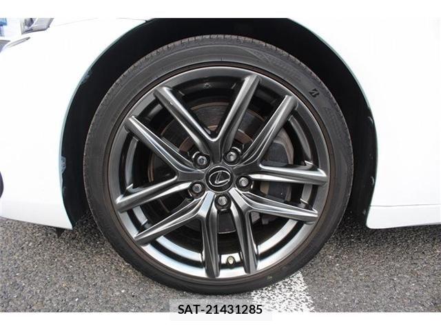 Lexus IS 2018-01 8315177-20