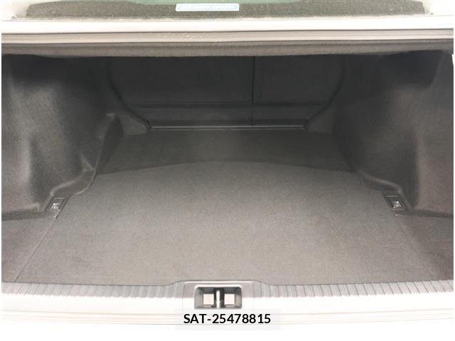 Lexus IS 2021-06 8315176-21