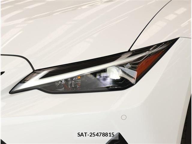 Lexus IS 2021-06 8315176-29
