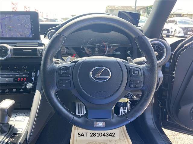 Lexus IS 2021-06 8336534-1