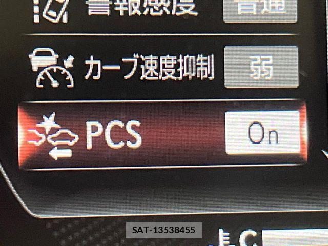 Lexus IS 2022-03 8366714-9